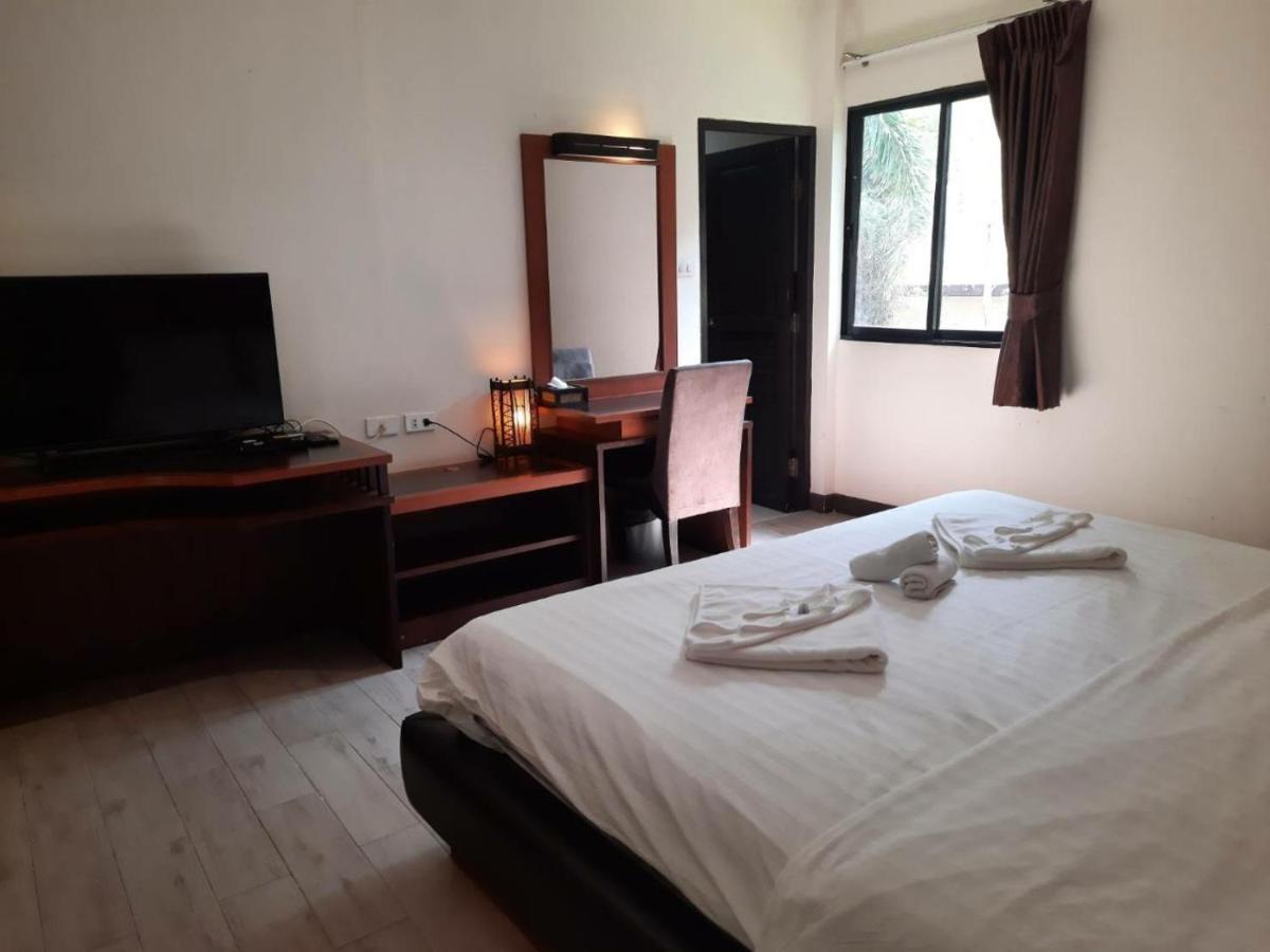 Don Tum Chawalun Resort מראה חיצוני תמונה