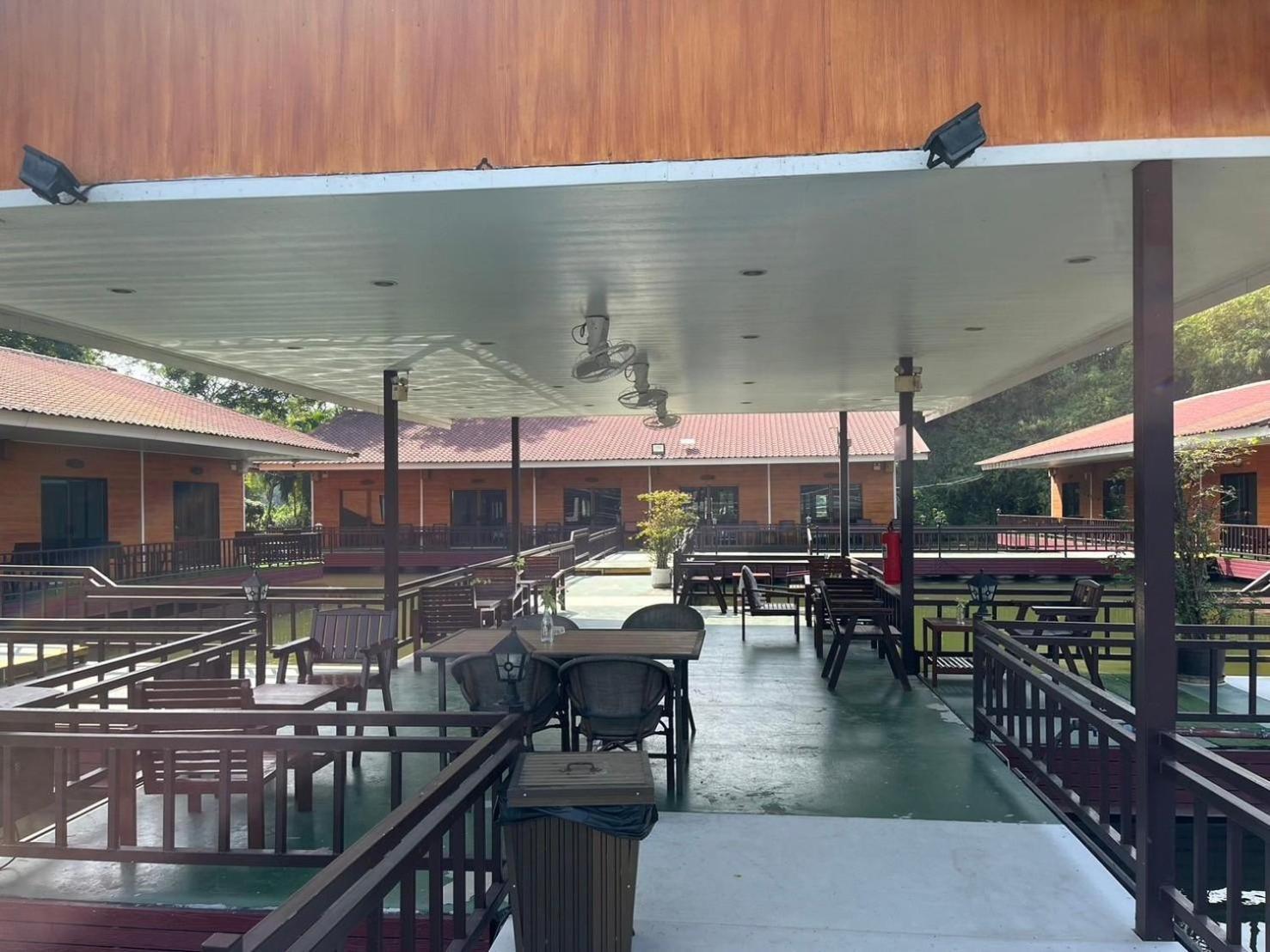 Don Tum Chawalun Resort מראה חיצוני תמונה