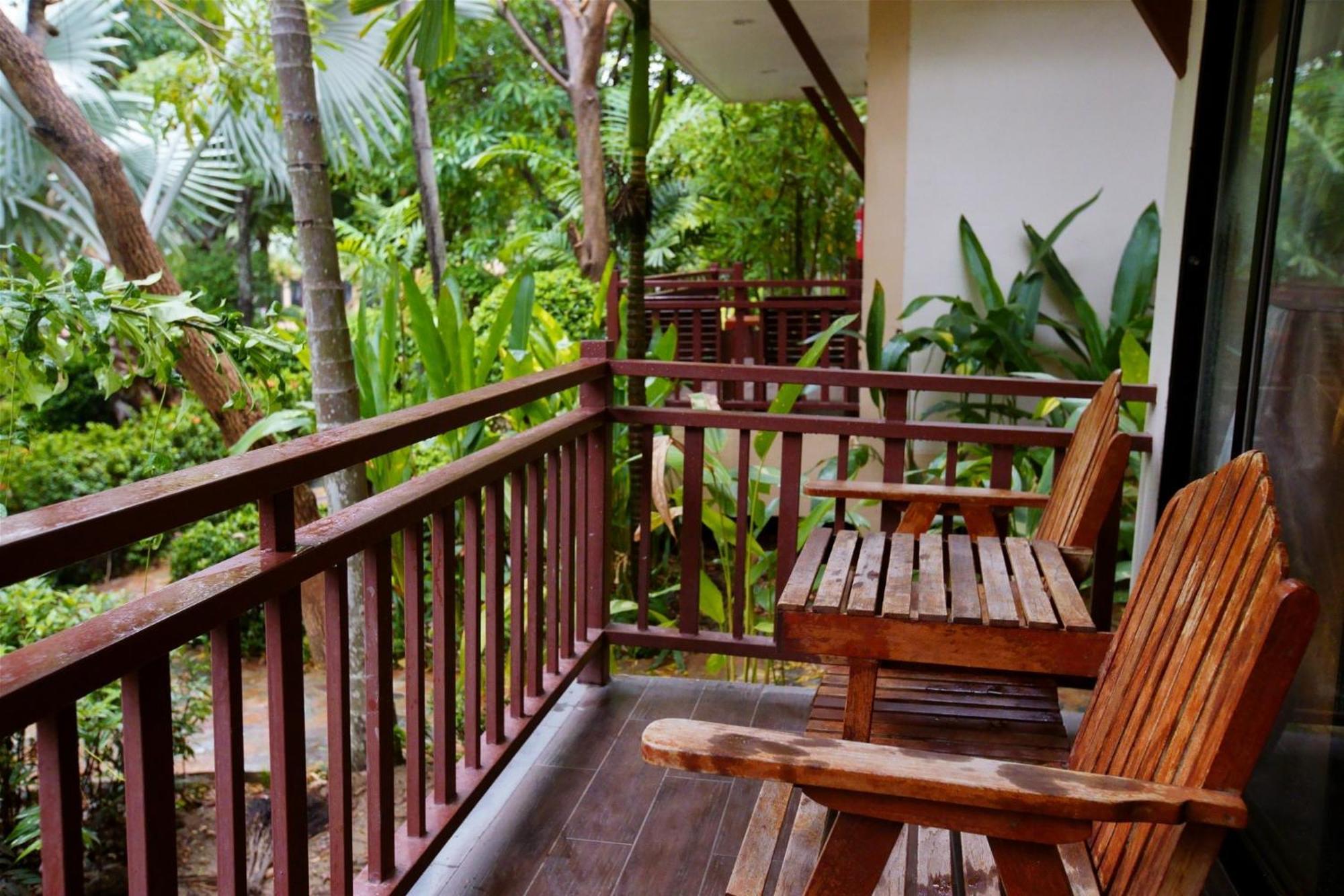 Don Tum Chawalun Resort מראה חיצוני תמונה